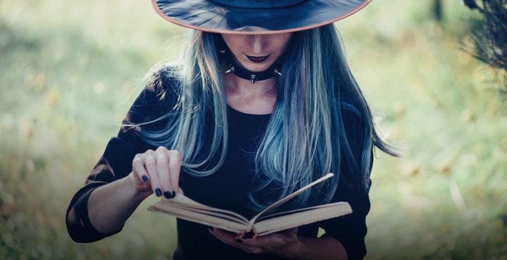 21 Literary Halloween Costumes